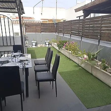 Precioso Piso En Frente Del Mar شقة تورّيفيِخا