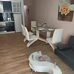 Precioso Piso En Frente Del Mar Апартаменты Торевьиа